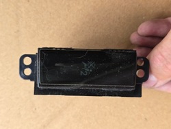 Land cruiser 150 дисплей застёжка ремней 83950-60120 фото №1