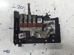 Opel astra iv 09-11r j 1.7 cdti коробка предохранителей 13302307 qn фото №1