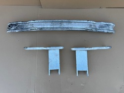 Балка бампера audi a6 c7 4g0 перед фото №1