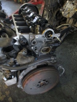 Двигатель стойка 1.9 tdi avf audi a4 b6 фото №1