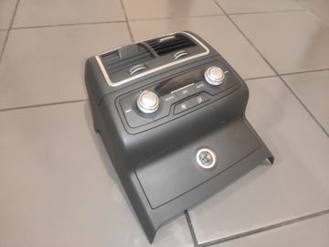 Audi a7 4g 4g8 рестайлінг захист консолі середньої зад решітка повітропровід ідеальна фото №1