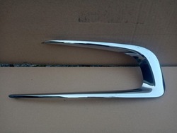 Peugeot 2008 i права решітка хром бампера перед 2013r фото №1