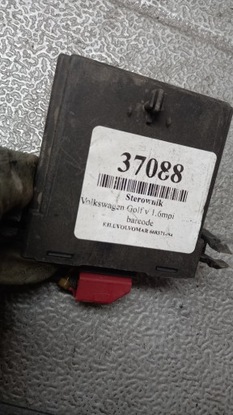 Блок керування vw golf 1k0907530l фото №1