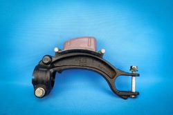 Widelec амортизатора audi a8 s8 4h 8r0413038c фото №1