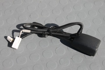 Застібка ременя праві перед чорна prius iii 09-15 фото №1