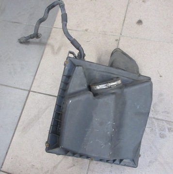 Корпус фильтра воздуха opel zafira c 2.0 cdti фото №1