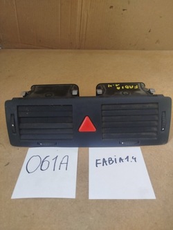 Решітка повітропровід середня skoda fabia i фото №1