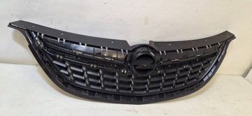 Решётка радиатора решётка радиатора решётка opel zafira c 13300698 новый оригинал фото №1