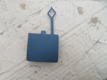 Заглушка бампера зад фаркоп renault captur ii 19- фото №1