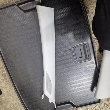Защита стойка левая golf vii 5g0867233r фото №1