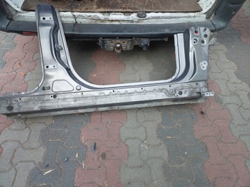 Focus mk3 поріг праві фото №1