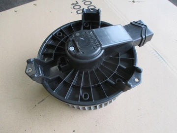 Civic viii 06-11 вентилятор повітропровід 272700-0440 фото №1