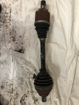 Vw t-roc 3q0407271 cc полуось левая фото №1