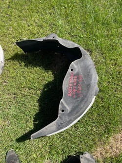 Kia stinger подкрылок зад левая 86821-j5000 правые 86822-j5000 фото №1