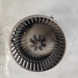 Jeep grand cherokee wj повітродувка вентилятор повітропровід європа фото №1