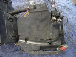 Коробка предохранителей c-max mk2 av6t14k733dha фото №1