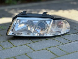 Лампа перед ліва audi a4 b5 рестайлінг фото №1
