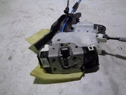 Замок дверь левый зад mercedes w212 a0997300535 фото №1