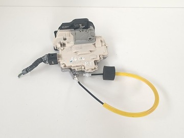 Замок двері праві зад 4f0839016a audi a6 c6 фото №1