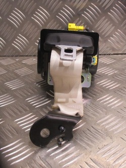 Pas безпеки mercedes x290 лівий зад фото №1