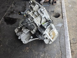 Renault clio v 1.0 tce коробка передач коробки передач механічна jt4004 320107520r 10tyś km фото №1