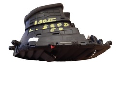 Hyundai i30 ii 12-16r решётка воздуховод средняя фото №1