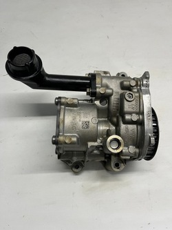Насос масла vw seat skoda audi 2.0 tdi 04l145208k śląsk фото №1