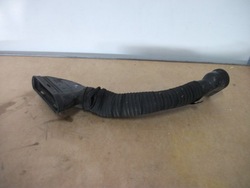 Mercedes ml w166 шланг воздуховод воздуха a6420946897 фото №1