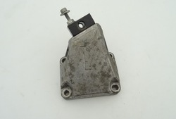 2015 challenger srt 6.4 лапи крепление двигателя фото №1