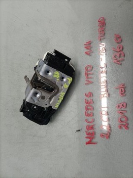 Замок двері зсувних праві mercedes vito w447 фото №1