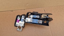 Розподільник струму 4n0915459c audi vw jak новий оригінал фото №1