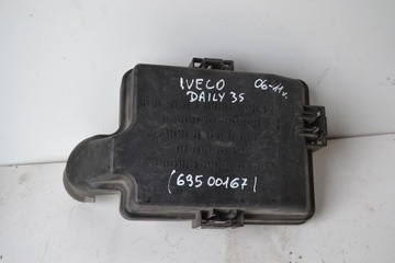 Корпус предохранителей iveco daily 06-12 69500167 фото №1