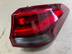 Hyundai i30 iii 17- універсал лампа права задня зад led європа фото №1