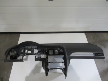 Audi a6 c6 4f консоль панель роздавальна 4f0857067a фото №1