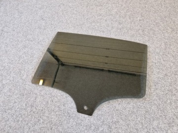 Mercedes a клас 177 a1777353100 скло ліва задня фото №1