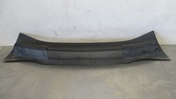 Панель под лобовым стеклом opel zafira b 1.6 фото №1