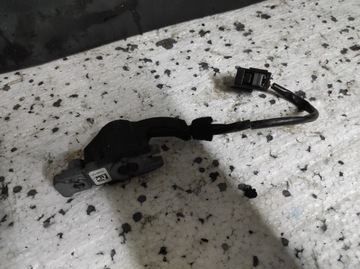 Volvo v40 ii патрон / заряд капота 31305432 фото №1