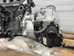 Vw passat b8 fl 1,6tdi коробка передач dsg ubz 1334 нова фото №1