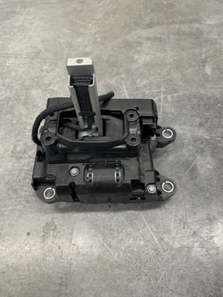 Ручка выборщик изменения коробки передач q5 80a фото №1