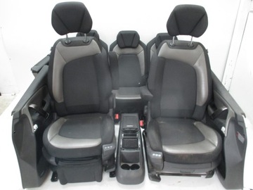 Оббивка сидіння напівшкіра citroen c4 picasso ii фото №1