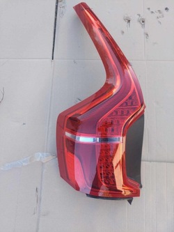 Volvo xc90 ii 2023r лампа задняя зад европа левая led демонтаж фото №1