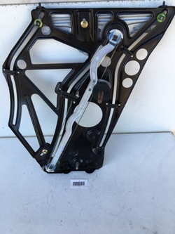 Підйомник механізм скла лівий зад mercedes w124 купе c124 ce фото №1