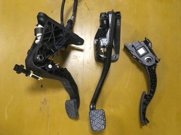 Педаль гальма mercedes w246 infiniti q30 w117 w156 фото №1