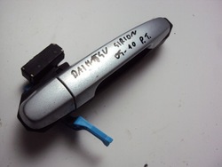 Ручка двері праві зад daihatsu sirion 05-10 фото №1