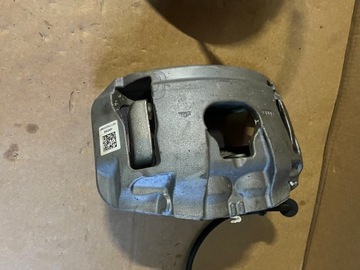 Audi a7 c7 a8 d4 3.0 tdi суппорт тормозной левый перед оригинал 4g05bq фото №1