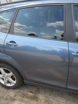 Дверь правые зад seat altea xl 09r цвет lw5s комплектная фото №1