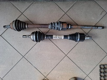 Citroen c4 ii b7 піввісь ліва права 1.6 hdi 9661107380 9661107480 фото №1