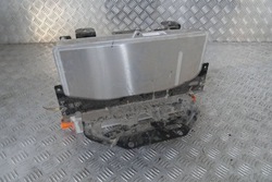 Audi q4 e-tron - зарядное устройство акумулятора фото №1