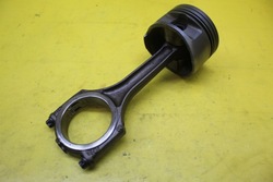 Поршень шатун шату́н 84l30 078j a8 d3 4.2 b bfm фото №1