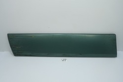 Планка двері лівий перед mercedes 190 w201 фото №1